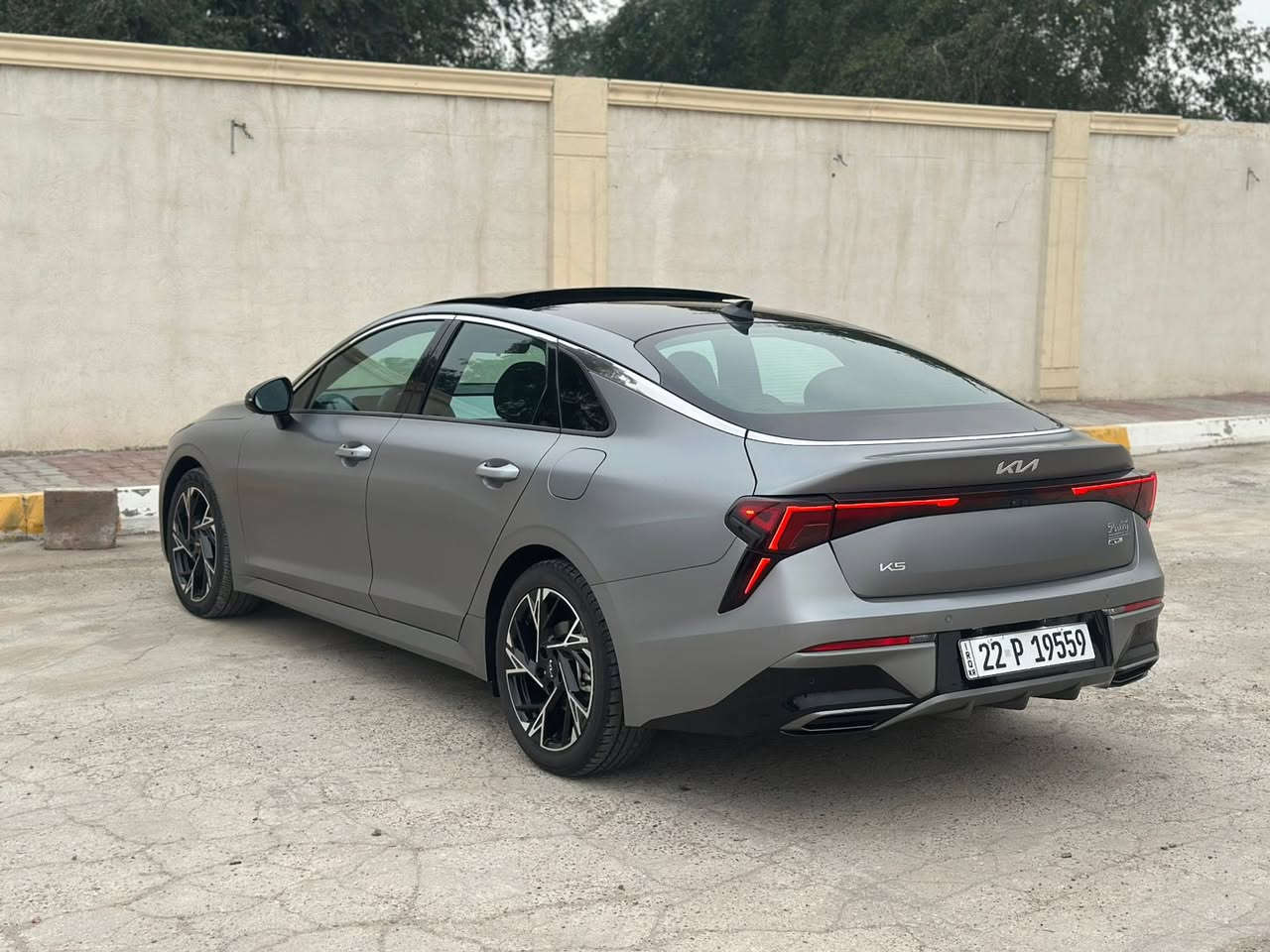 كيا.  K5.  موديل.    25. وارد امريكي
ماشيه 10الاف فقط.  مشي أمريكا 
بدون صبغ /بدون تبديل /بدون يرباك 
ترقيم جديد. رقم اربيل 
فووووووول موصفات.  اعلى فئه 
السعر. 225وبيه مجال. 
العنوان بغداد 
***********
متوفر. 🏪
