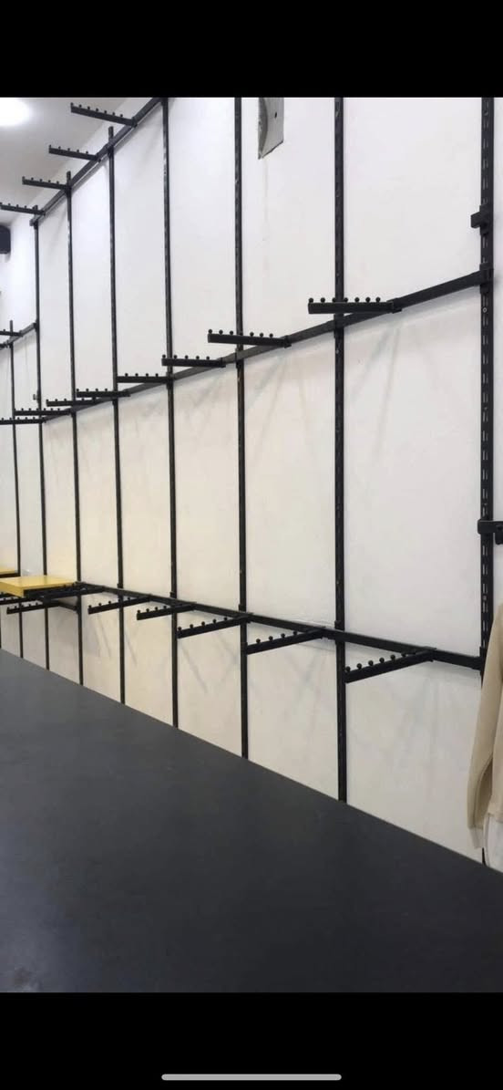 سلام عليكم ورحمه الله وبركاته نوفر لكم كل ماهو جديد استاندات وتعاليك وديكور متكامل وملكانات رجالي نسائي للحجز والاستفسار واتساب *********** توصيل جميع انحاء العراق
