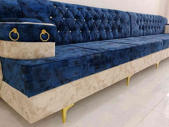 #شنو رأيكم بهذا الجمال 🌹
ديوان تفصال تسكام ثقيل حسب الطلب 🌹 
وتم تسمليه وبالعافيه عليهم 🌹 
شغل درجة أولى وبي ضمان خمس سنوات 💯
للاستفسار اتصال أو راسلونه 
(***********)
(***********)
وتدللون 💝
