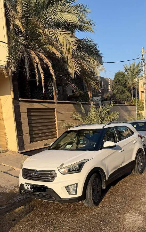 سيارتي عارضتها للبيع كلش نظيفه ومطالعه بيها محافظات ابد على كد الدوام وبس ومداريتها كلش

هونداي كريتا موديل ٢٠١٧ كوري
محرك ١٦٠٠
ماشيه ٣٣ الف

بـ ١٣٥

اذا تحبون تستفسرون اكثر  اتصلو عالرقم  ***********
