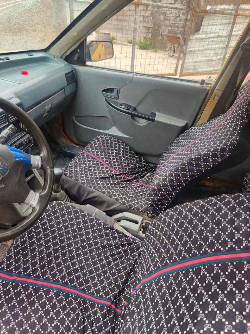 السلام عليكم ورحمه الله وبركاته شكرا الانضمام إلى الكروب المحترم سايبه للبيع موديل 2011   راعيه ماندله  وسنويه ضايعه بيه كتاب مال فقدان. السياره كوم حديد   السعر 2 مليون وبيه مجال   *********** اتكفل سرقه وعشائر
