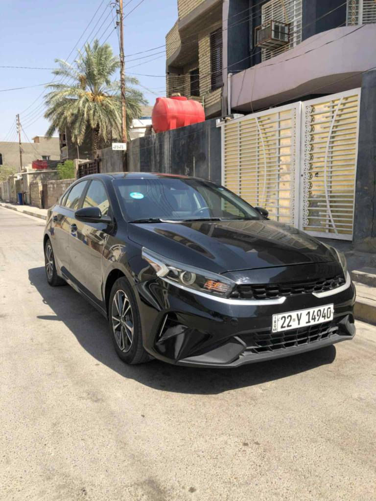 السلام عليكم عندي كيا فورتي موديل 23 للبيع او مراوس مكينه 2000دوش حادث جاملغ وبنيد وبدون دواخل اي ستفسار اتصل ع رقم
‏‪***********‬‏
*********** بغداد, العراق
