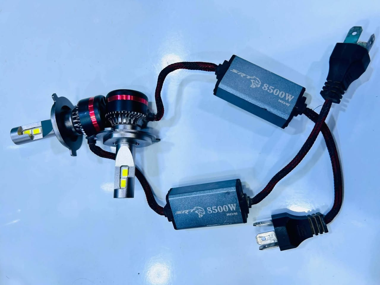للبيع لايت زنون ثلجي أصلي 8500 واط 💡❄️
مستخدم استخدام قليل جداً
إضاءة قوية ونظيفة، شرط الفحص الكامل وما بي أي خلل 🔥

السعر: 70 ألف وبيه مجال بسيط للشراي

الموقع: البصرة – قضاء المدينة 📍

للتواصل واتساب 📲
***********
