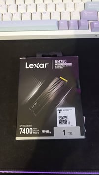 هاردات جديدة 2  الأول:  Lexar NM790 with Heatsink 1TB PCIe Gen4 (7400M...