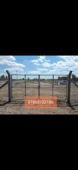 عمل ونصب اسيجه البيارسي بأنواعه الاسعار حسب نوعيه سمك السيم نعمل في جميع محافظات العراق للاستفسار الاتصال ***********
*********** واتساب
