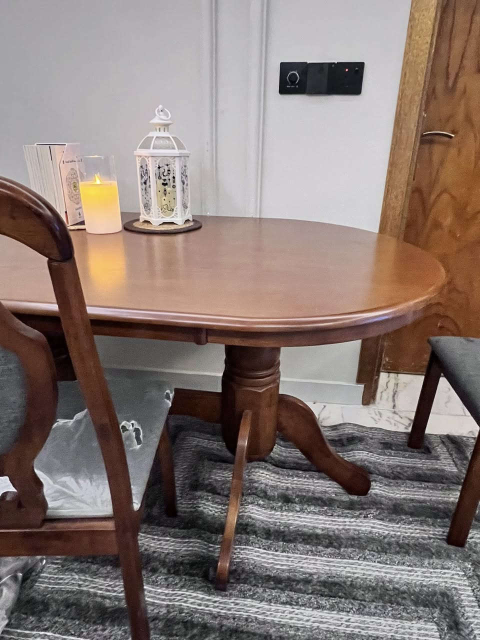 ميز طعام البيع ٦ كراسي قبل شهرين  اخذته مابي اي اضرار  كلش جبير ماعندي مساحة اله


**إذا كنت صاحب هذا الإعلان وتريد حذفه لأي سبب، رجاءا أرسل رسالة إلى الدعم الفني**