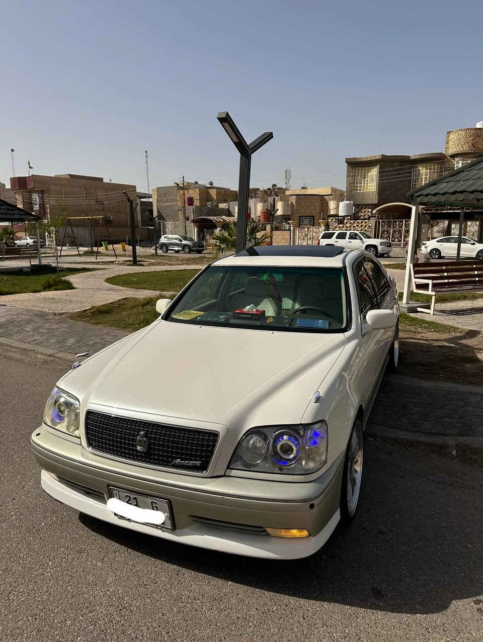 السلام عليكم جنون ٢٠٠٠ادوات كرستال اصل سيارة كفاله عامله من الدعامية الدعامية كفاله إنتربول وسرقه وعشائر وسنويه وأرقام متومه جاهزه سياره ٣ لكم بردة خلفيه مكينه دي فور الجبير كير خارطه المرغوب مرايات شفط تخم تاير وويل كب جدد بلجيس لإيتات عيون سحرية وسوار لد  وزنون سياره ماشيه ٨٥الف حقيقي بعده بريحة الشركة
تبريد حداده جاهزه للأخير مابيه نقص برغي السياره حاويه دخول جديد احلى من الصور اي نقص أنا أتحمل مسؤولية
العنوان البصره القبلة 
***********
السعر68
