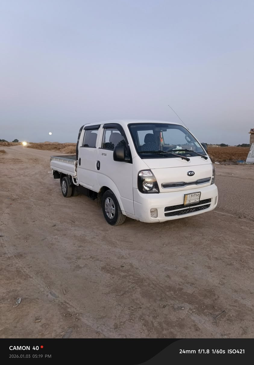 السلام عليكمكيا دبل قماره موديل 2015 رقم بابل بأاسمي  گير ومحرك تخم تاير تبريد تدفئه حداديه جديده كله على الشركه العنوان بابل الشوملي للأسفسار اتصل ع الرقم(***********)
