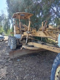 كريدر للبيع الاستفسار عله رقم 07810361206