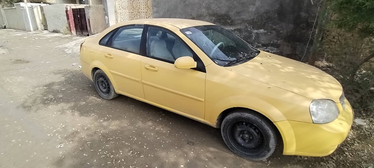 سلام عليكم وابتره موديل2012 سياره كامل من كلشي ماناقصه شي بس بيه جاملغ الخلفي فقط على البارد رقم بغداد مشروع وطني مصفره هيه السعر 62 مكاني بغداد هاذه رقمي ***********
