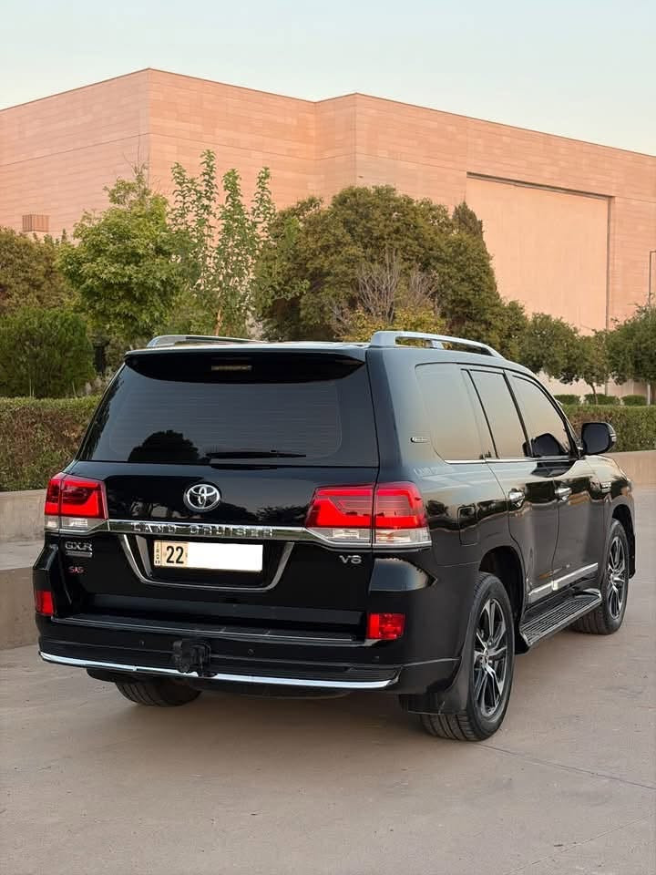 بيع او مراوس لاندكروز 2021 كراند تورنك V8 4.6 فول سبيشل ادشن🔴انسب سعر 538$
كشنات جلد 
كشنات كهرباء 3 دكم
فتحة سلايت
بصمة ابواب وتشغيل 
دشبول ليزري لكزز
8 ايرباك 
سقف شامو
3 شاشات 
كامراة 
جنطة كهرباء شفط
زراك لايت
شاحن هاتف لاسلكي
ثلاجة فريز
7 راكب 
تبريد مركزي 
دبل ماوس
رادار 
محرك 8 سلندر 4.6 المرغوب 
تشغيل عن بعد
أناره لدد قدم داخلية
فور ويل 4X4
مري كهرباء شفط قلاب واشارة بالمري
تحكمات فول السيارة وانظمة
حساسات امامي وخلفي 
لايتات زنون عدسة متحركة
كشاف زنون
لدد انارة دوسات
باقي مواصفات لاندكروزر كراند تورنك معروفة فول السيارة 
السيارة مكفولة كفالة عامة 
ماشية 78 الف كم حقيقي بالشرط
رقم اربيل الجديد شرط تحويل او وكالة
تضليل مروري بالسنوية جديد
سعر 538$ وماكو هيج سعر بالسوك
*********** /  اربيل
