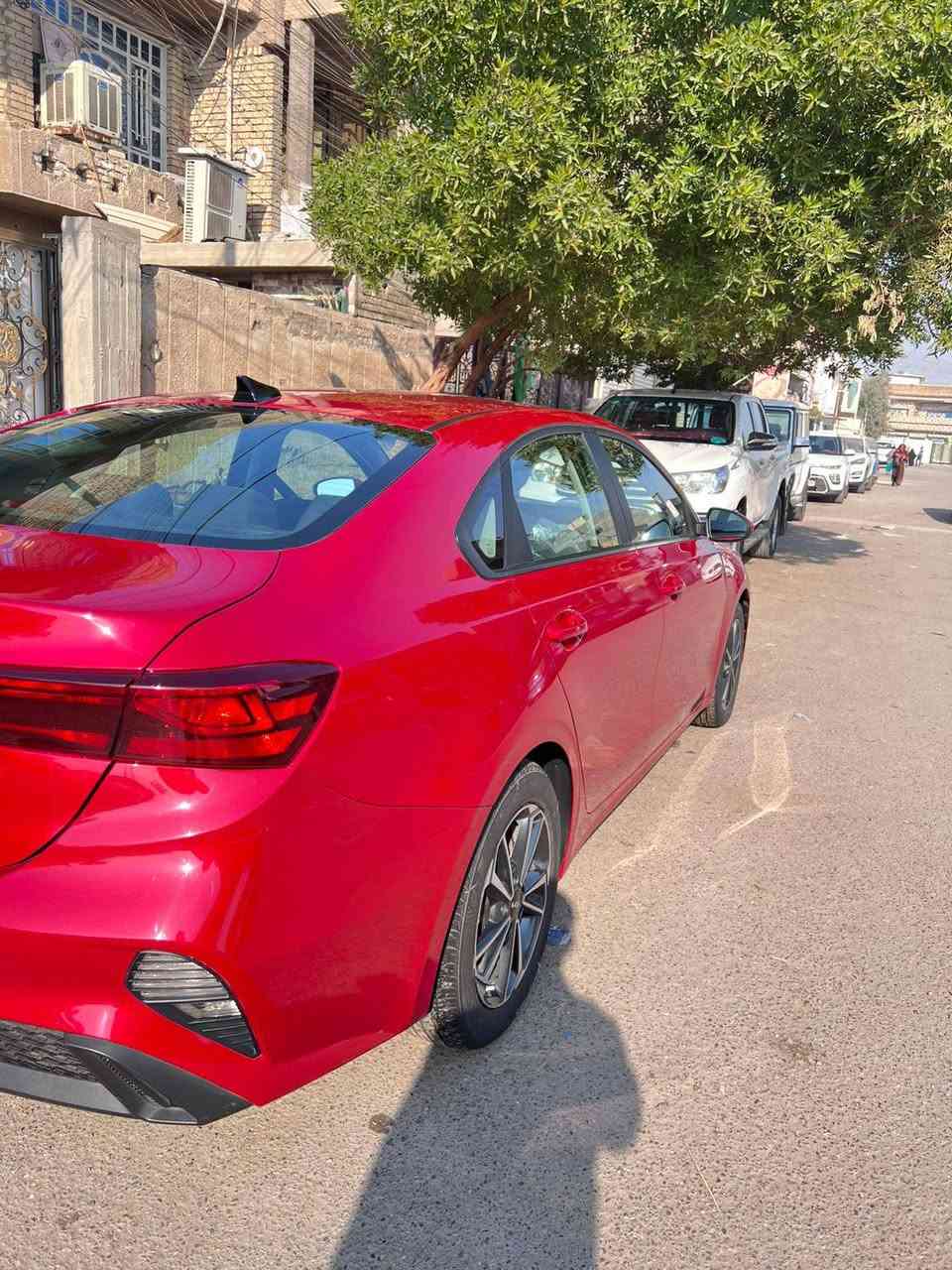 السلام عليكم فورتي للبيع موديل 2023 وارد امريكي مواصفات نص فول 
مرقم بغداد 
مابيها اي قطعة تبديل 
بيها فقط تعديل بل جاملغ الامامي الايمن و بنيد ومصبوغ
لون ماروني
السيارة ماشيه 18 الف 
نضيفه جداا 
شواصي لغود مكفوله 
السعر 155 وبيها مجال قليل


**إذا كنت صاحب هذا الإعلان وتريد حذفه لأي سبب، رجاءا أرسل رسالة إلى الدعم الفني**