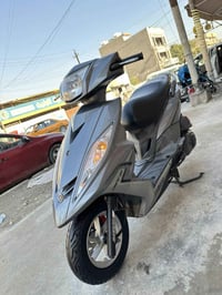 جيتي ار 2010 • ١٠٠٠٠ كم • خبط واحد