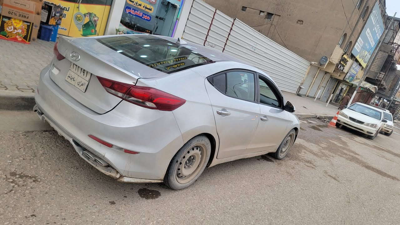 السلام عليكم  النتره موديل ١٧ وارد أمريكي بيه رشات صبغ ٤ قطع رقم شمالي تحويل او وكاله حاظر اني السعر ٩٧ قفل 
مكاني بالحله  شارع ٦٠ 
***********
