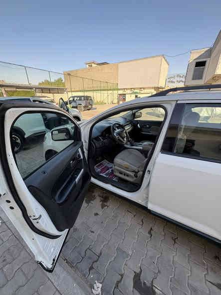 السلام عليكم 
فورد أيـدج 2012 
وارد خليجي شركه نيڤا
كير مكينه تخم تاير حداديه جاهز على اخر حبايه 
125 وبيها مجال 
***********
