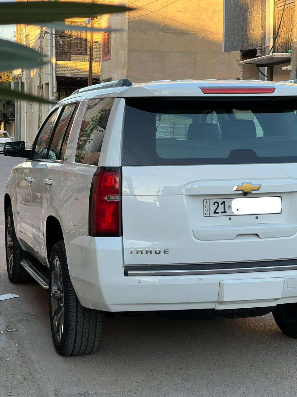 سلام عليكم  مكلف بنشر
تاهو مديل 2015 خليجي فول مواصفات LTZ داخل قرميدي فتحه باب كهرباء فوول للأخير رقم شمالي باسمي سنويه ورقم جديد السياره كفاله عامه ضربه صبغ بارد ماشيه 93 ألف كيلو متر السعر 350   رقم الهاتف *********** 
 مكان السياره البصرة
