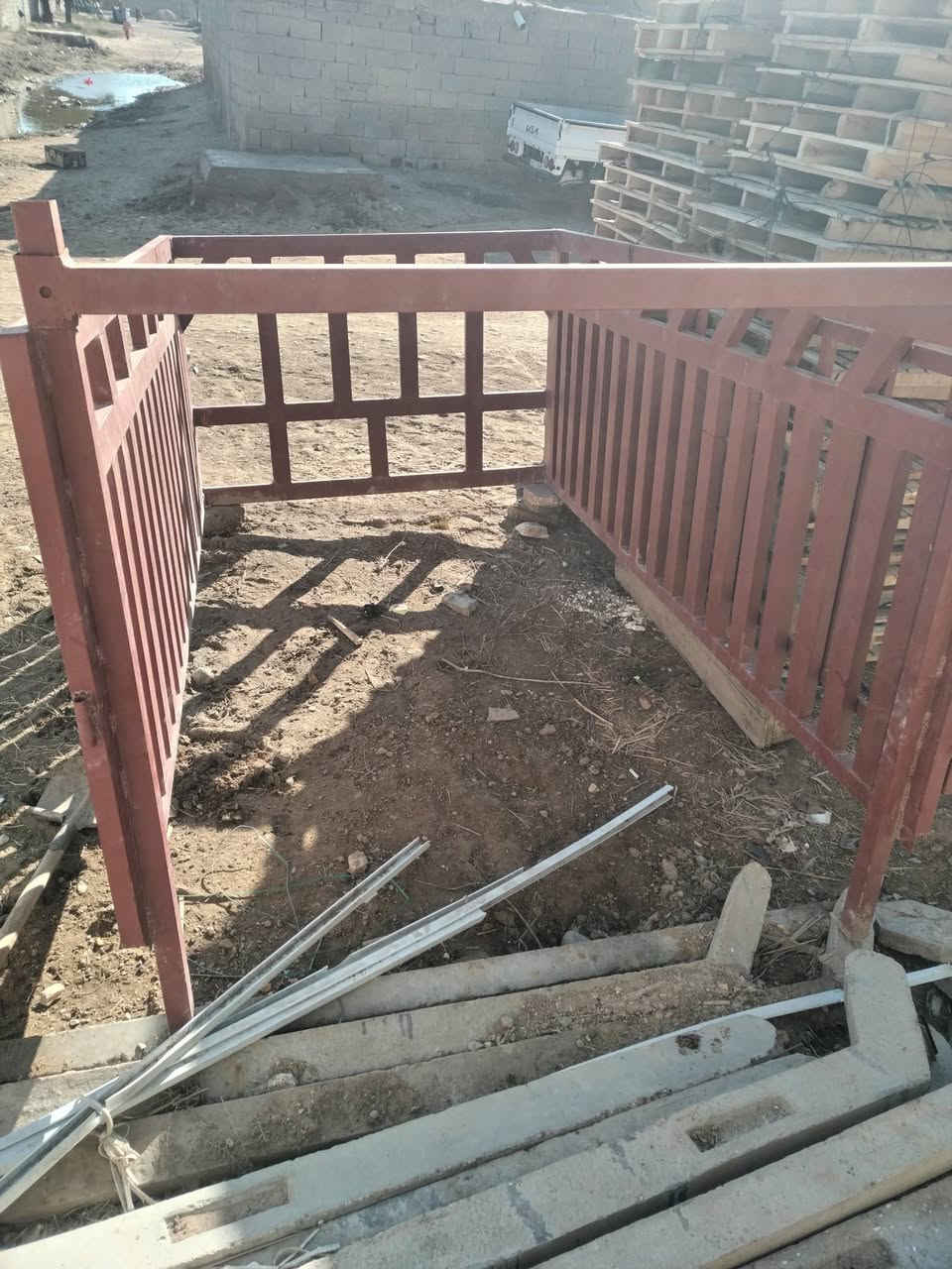 سلام عليكم محجر كية نثية جديد ما مستخدم سعر ٥٠٠ وبي مجال قليل البكان كوت ***********
