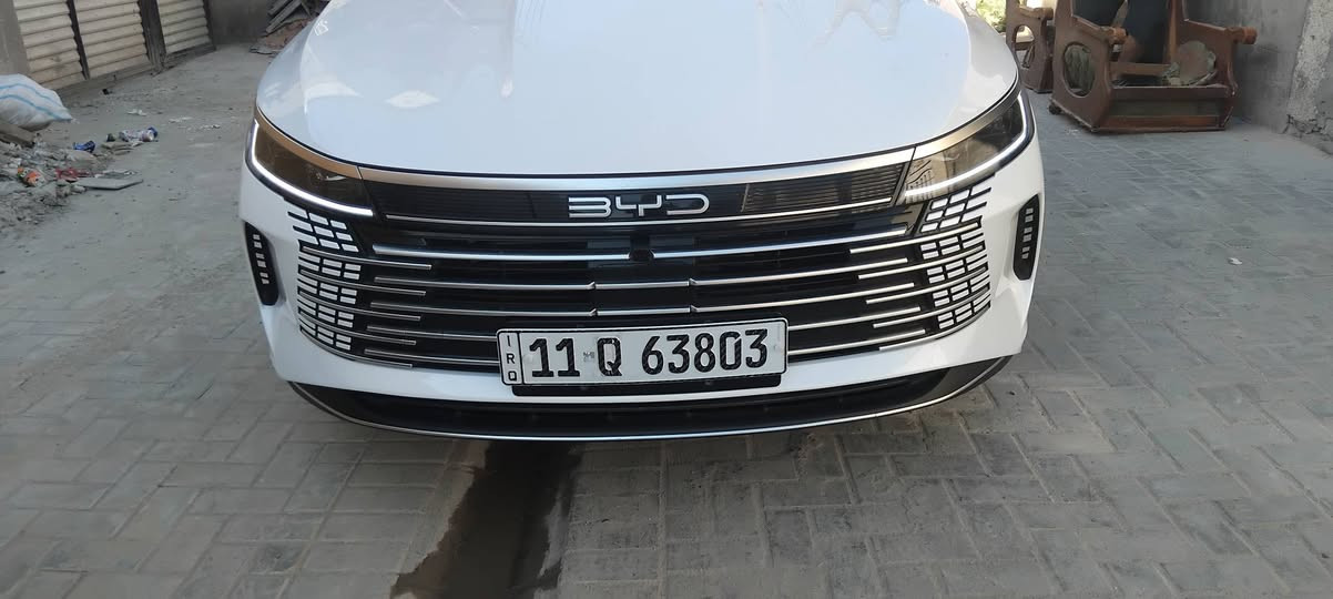 سلام عليكم بي واي دي للبيع موديل ٢٠٢٥ سيارة جديده مكفوله ما عدا بارد في قبق صندوك  مابيه صبغ ولا شخط بسمي تحويل مباشر شاشه قلابه شكل رياضي ا سيارة جاهزه وكامل ملحقات سبير وفلينه اانارة محيطيه  داخليه تحكم فيها من خلال شاشة متغير الألوان  سيارة متعوب عليه ماشية ٩٠٠٠ الف فقط  رقم بغداد مكاني بغداد سعر ١٩ مليون  رقم هاتف ***********
