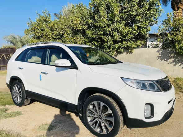 السلام عليكم 
للبيع سورنتو 2014
رقم بغداد جديد
تحويل مباشر
حساسات أمامي خلفي
سياره نص فول 
محرك v6
مري شفط
تحكم ستيرن
مكفوله كفاله عامه 
7راكب
نظام ايكو 
ماشيه١٦٠ حقيقي
لد امامي خلفي
ويل 19كروم
سياره جديده ع وضع شركه
سعر١٨٨وبيها مجال بسيط
رقم

‭٠٧٨٣ ٠٧٧ ٠٦٥٠‬
بي واتساب ***********
