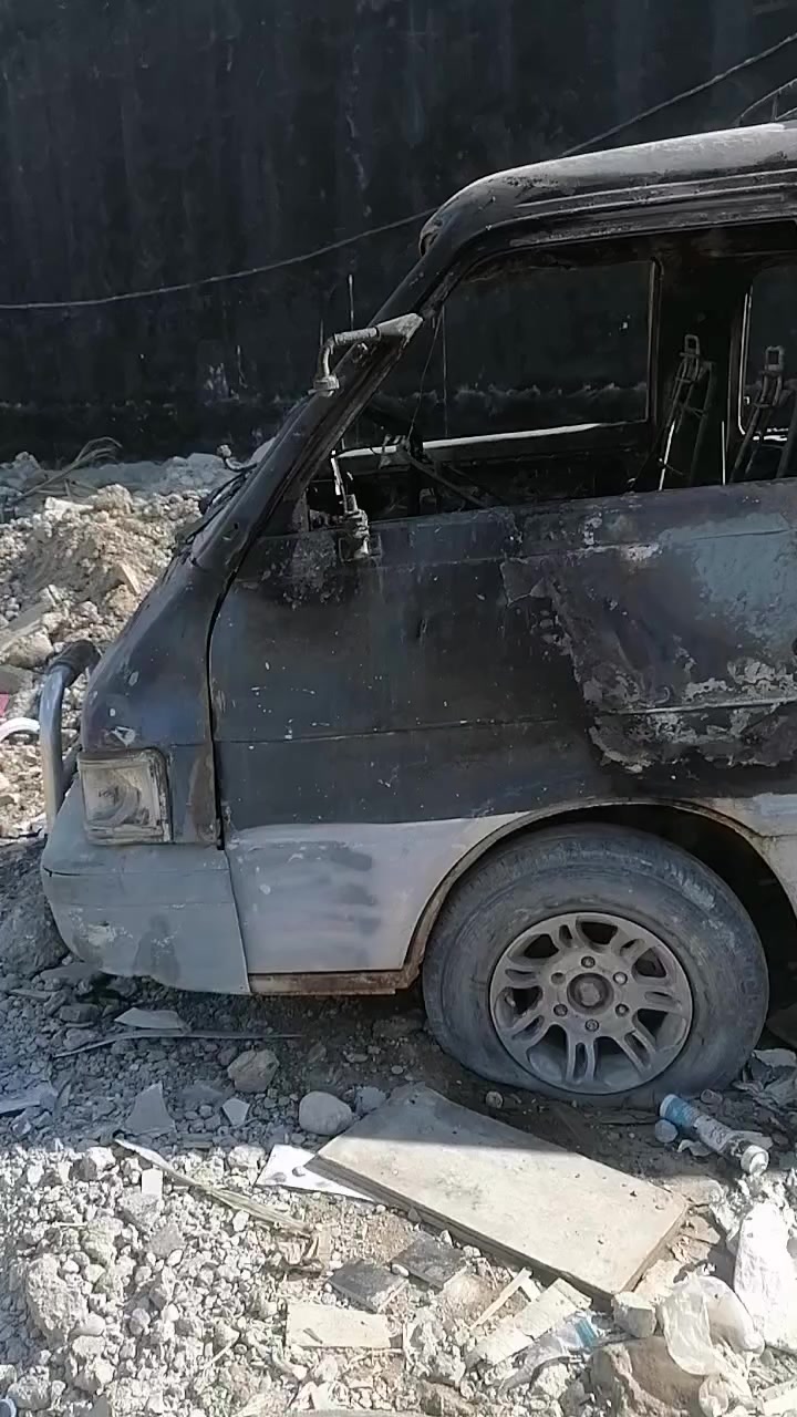 كيه للبيع موديل 95هاذا وظعهه سعر 15وبيهه مجال رقم ديالئ العنوان ديالئ بعقوبه ***********
