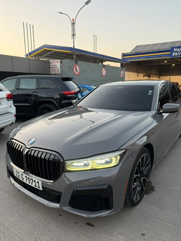 بي ام دبليو BMW 740i
نسخة VIP ) فول مواصفات 1/1
اللون: إسمنتي صدفي
ماشية: 70 ألف ميل
محرك 3.0 TwinPower Turbo
بنزين كلين تايتل
فقط دعامية صبغ 
ايرباك سليم 
سنوية وهزه جديد مع باج تضليل 

تحويل مباشر باسم المشتري

المواصفات:
بانوراما
رادارات أمامية وجانبية وخلفية
5 كاميرات
نظام ركن آلي
قيادة ذاتية
داتا شو
أبواب وصندوق شفط
كشنات ديزاينو
جميع الكراسي مساج، تدفئة، تبريد وخزن وضعيات
حساسات 360 درجة
تشغيل عن بعد
بصمة
مرايات رادار
لايتات زينون متحركة مع الستيرن
ويل قياس 20 إنج وكالة
ألوان داخلية متغيرة
أوضاع قيادة Sport / Eco / Comfort
تحكم ستيرن
Auto Stop
إنارة داخلية LED متعددة الألوان
نظام تعليق هيدروليكي (الجكات تصعد وتنزل)
شاحن لاسلكي
الداخلية:
داخلية قرميدي جملي 

حالة السيارة:
حادث فقط دعامية امامية بدون ايرباك سيارة كلين 
من المحرك إلى الهيكل بحالة ممتازة

رقم صاحب سيارة
***********
