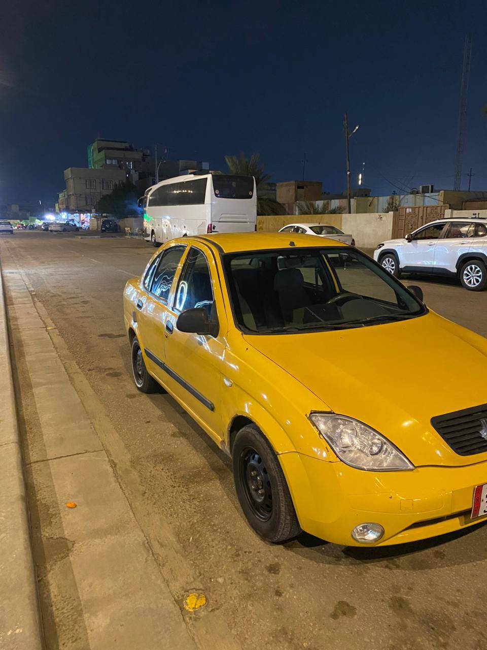 السلام عليكم طيبه موديل 16 رقم انكليزي تحويل مباشر 
بيها جاملغ وبنيد مبدل بدون دواخل سيارة نظيفه جداً 
مكاني كربلاء السعر 37وبيها مجال للاتصال:***********
