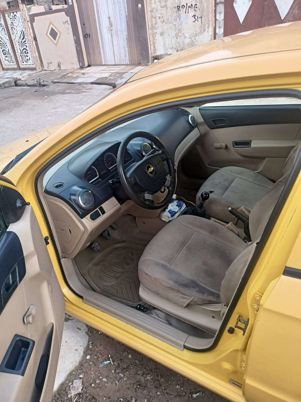 السلام عليكم...
سيارة اڤيو للبيع كوري مديل 2011 

محرك استرة بدون ضرر بدون صبغ 

السنوية الى 2029 

الرقم جديد انكليزي 

صدر امامي خلفي جديد 

باسمي شرط التحويل 

السعر 64 وبي مجال شي قليل

للتواصل 
***********
***********
