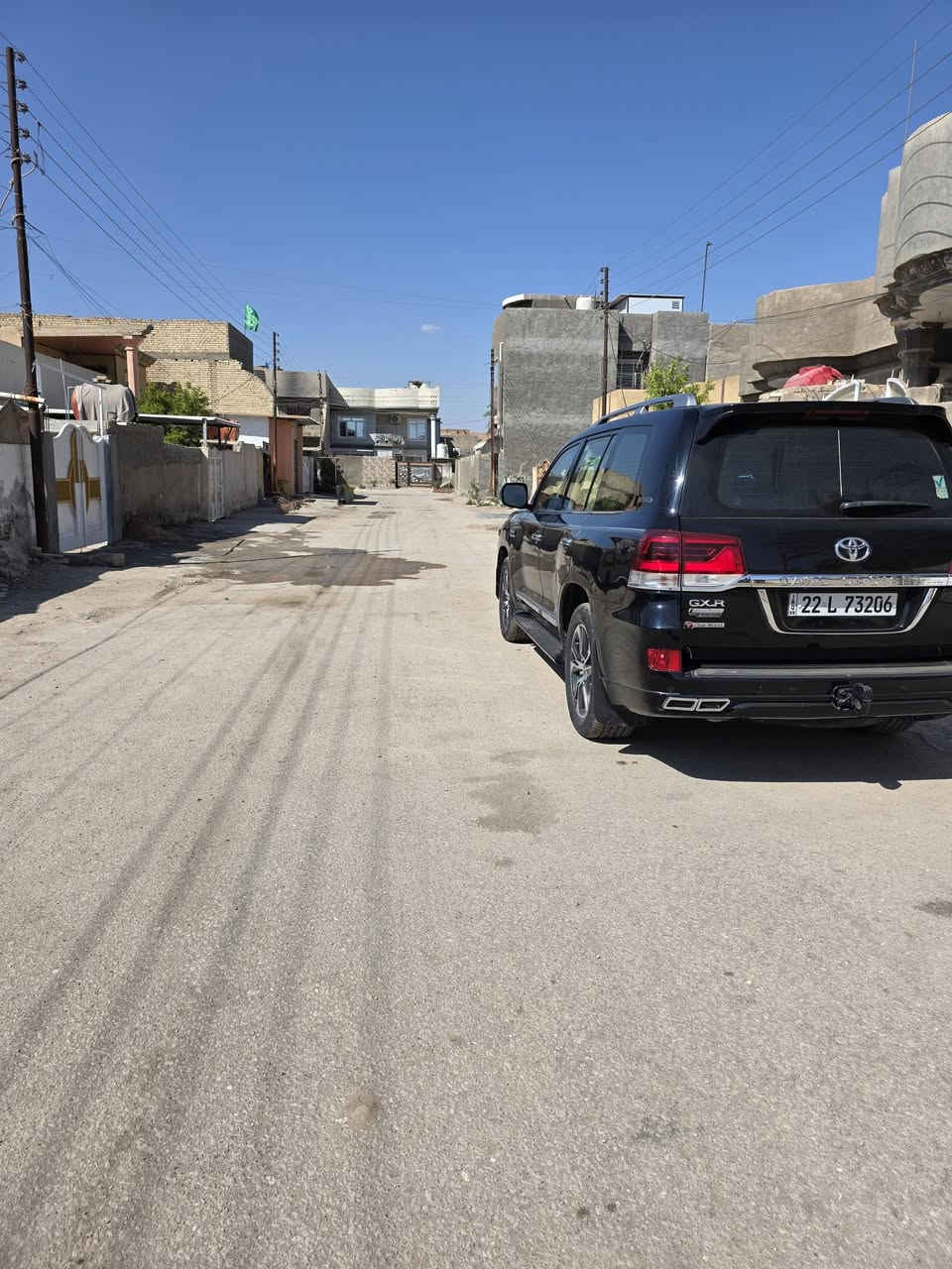 السلام عليكم
دار للبيع طــــــــابــــــــــو ملك صرف مسحوب علي قرض مبادره 
الموقع المحاويل حي الأسرى القديم  يكون التسديد ابره البائع
البناء طابوك صب مسلح 
المساحــــــة 200 متر 
الواجهـــــــــة 10 متر 
النــــــــــــــزال 20 متر 
السعر 35 مليون 
لضمان حق المشتري مكاتبه واقرار محكمه قرار قاضي 
للأستفسار زياره مكتب المحامي علي راجي العلواني الكائن المحاويل حي ١٧  او الاتصال على الأرقام التأليه 

***********

***********
