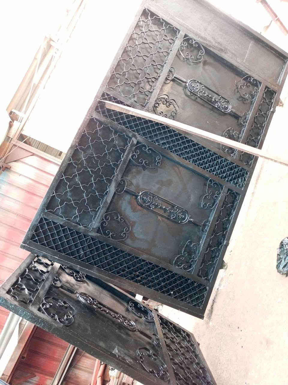 #للبيع  باپ  اسلايت 4مترات  مع الجرجوبه والارتفاع متر و80 من الجرخ الظهر  بليت  حديد ثقيل ونظيف جدا   @ # مكاني  بغداد الغزاليه  ويوجد توصيل    ***********
***********
 #العراق #بغداد #متابعين
