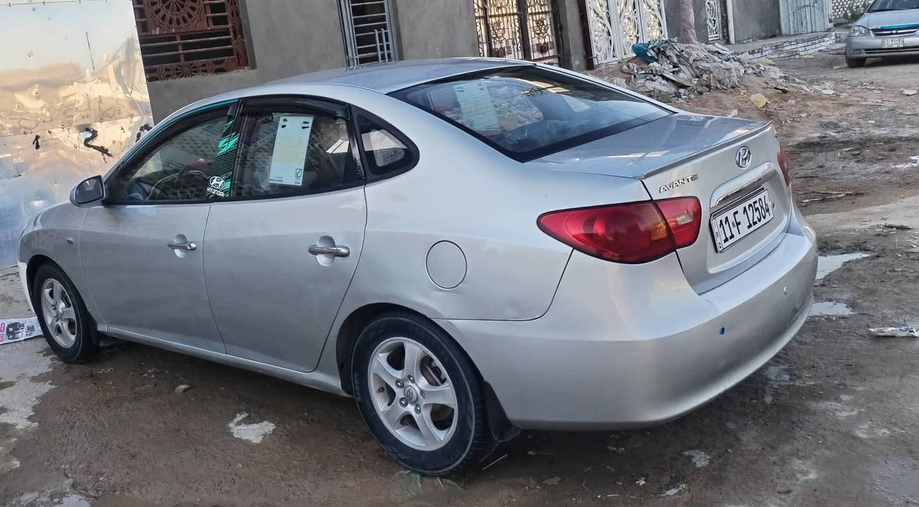 السلام عليكم سياره افانتي موديل 8كير ومكينه وكهربائيات جدد تبريد ويه السويج السنويه بأسمي السياره مكفوله من كل ضربه صبغ عام جماليه فقط  السعر 88 الرقم ***********
