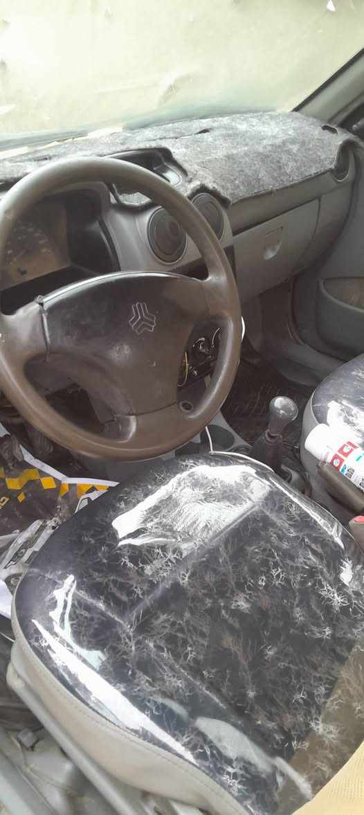 لسلام عليكم 
سايبا موديل 2015 سيارة نضيفة تخم تاير جدد  صدر جديد دوشمة جديدة سيارة خير من الله بيهة جاملغ مبدل جهة السايق اطيك تراي وين ماتريد رقم نكليزي  سنوية باسمي هيئة مصفرة داخلة هزة وغرامات اني اتحملهة اذا طلع عليهة
 سعر 29 ورقة
مكان بغداد قرب الجزيرة السياحية 
***********
