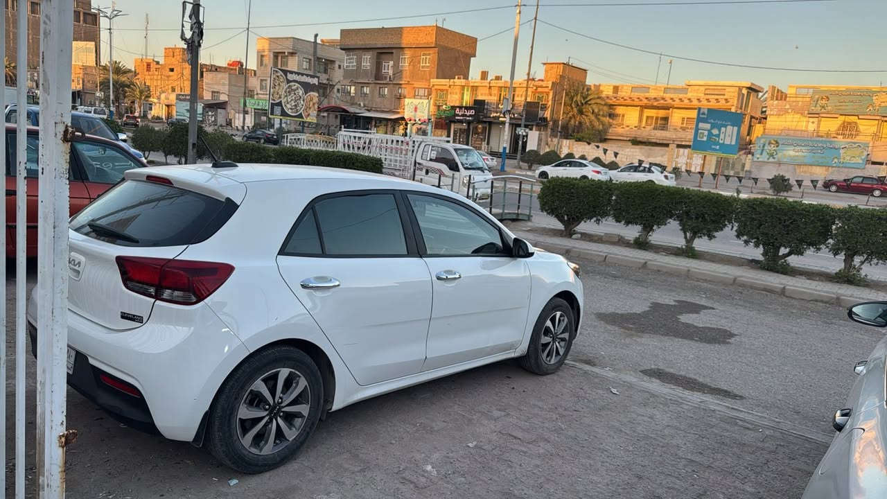 كيا ريو 2023 
فول بصمه 
وارد امريكي 
ضرر بنيد وجاملغ 
بدون رقم 
السعر 105
للاستفسار ***********
