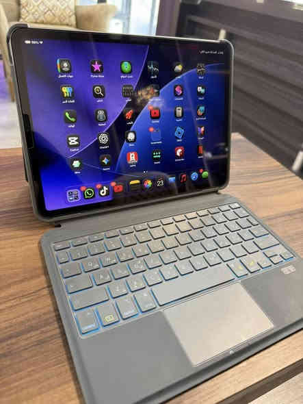 للبيع ايياد 11 برو M2 ذاكرة 128 
نظافة الجهاز 95‎%‎ كلش نظيف مابي ولا شخط وما داخل اي صيانة و ملحقات كامله باكيت و شاحنة 
وياه كيبورد من شركة Inateck متغير 7 الوان 
عنواني بغداد شارع فلسطين (***********)
السعر 775 الف
