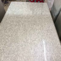 ميز مرمر • بياع