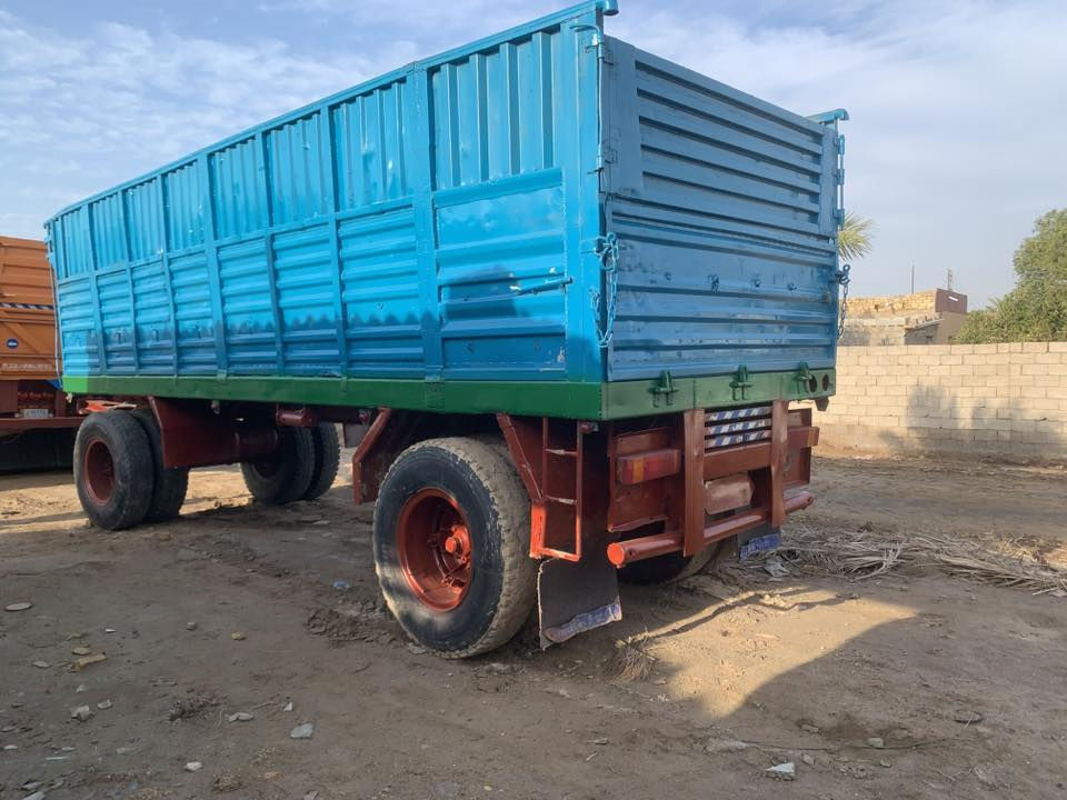 سلام عليكم للبيع مقطوره حداديه 16دناكير واحد سكانيه واحد 14الماني تخم تاير 24 جاهزه للعمل كهربائيات وهوه جاهزه ماعيزه برغي الستفسار  السعر ٩ ونص مليون وبيه مجال ***********/***********
