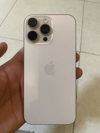 ايفون ١٦ • للبيع • تواصل خاص