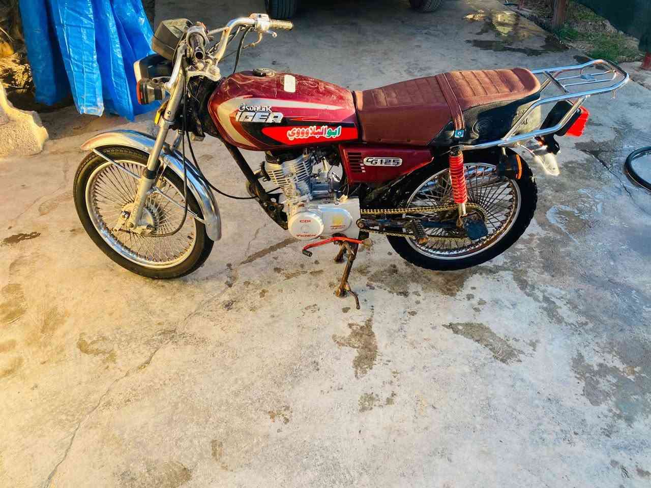 سلام عليكم دراجات للبيع موديل 20 تايكر لا تبخير ولا تنقيص نشاط فول اوراق كامله سعر 370بيه مجال مكان بلدروز أما عسكر ***********
