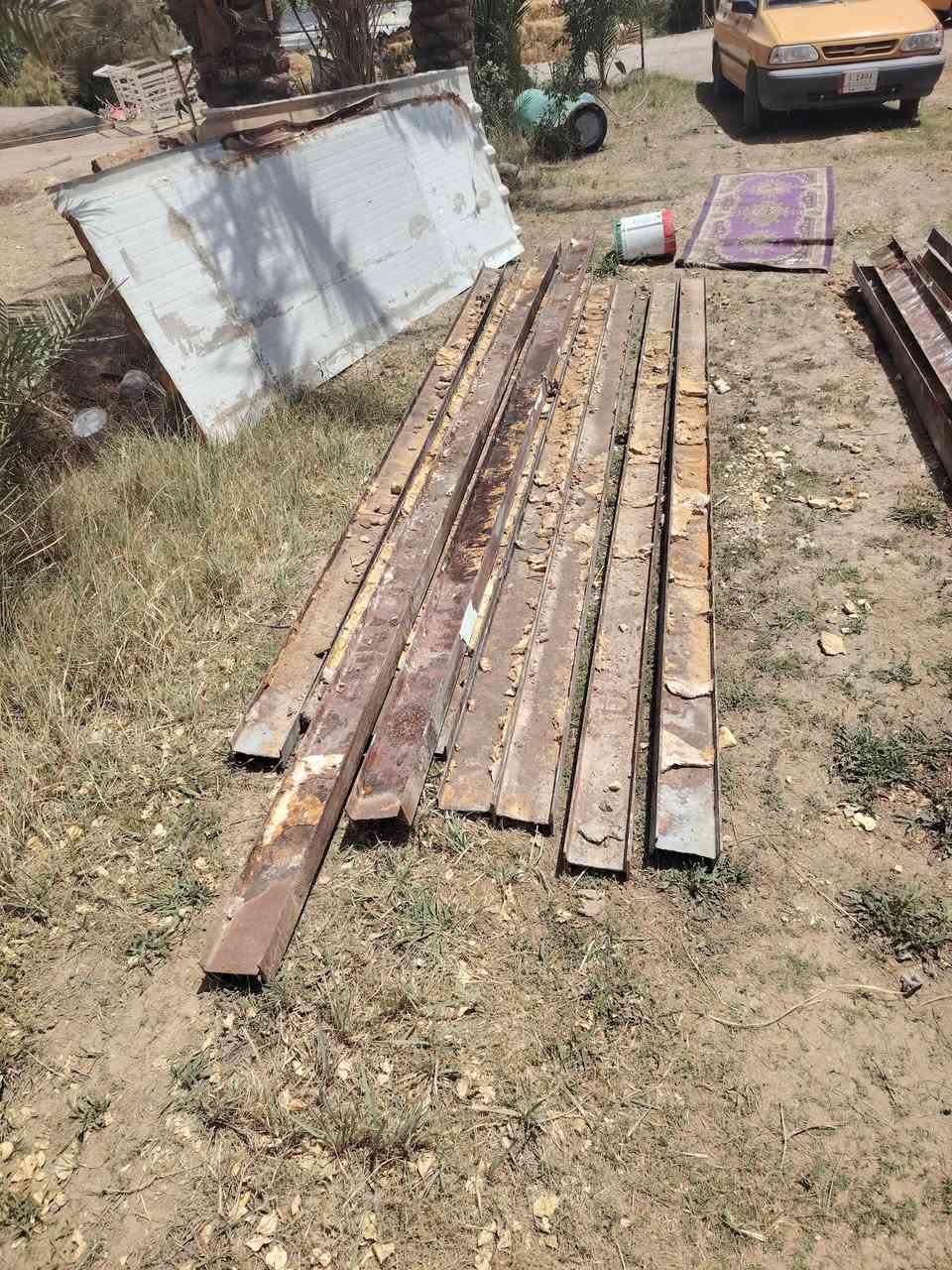 شيلمان ثقيل  للبيع +شبابيك +بيبان
ديوانيه خيري مقابل دواجل.
ديوانيه شاميه الحفار .
هذا الرقم للأستفسار
***********
