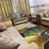 10 مقاعد • تسكام اسود • شبه جديد