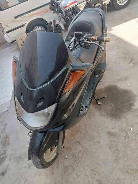 السلام عليكم ماجسته شغاله وخير من الله السعر600 قابله للمراوس باربعه قير الاستفسارا***********
