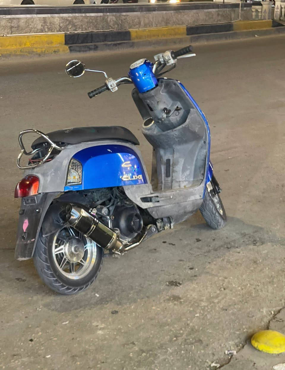 سلام عليكم ماكس بوليس للبيع مديل 2009 نوزل الدراجه طالعه بشهر الثامن يوم10 وصله موجود بيه تزويد بلادي كلجات ودبل رياضي سعره ٩٠٠ وبيه مجال مكاني كربلاء طويريج الخاص مفتوح


**إذا كنت صاحب هذا الإعلان وتريد حذفه لأي سبب، رجاءا أرسل رسالة إلى الدعم الفني**