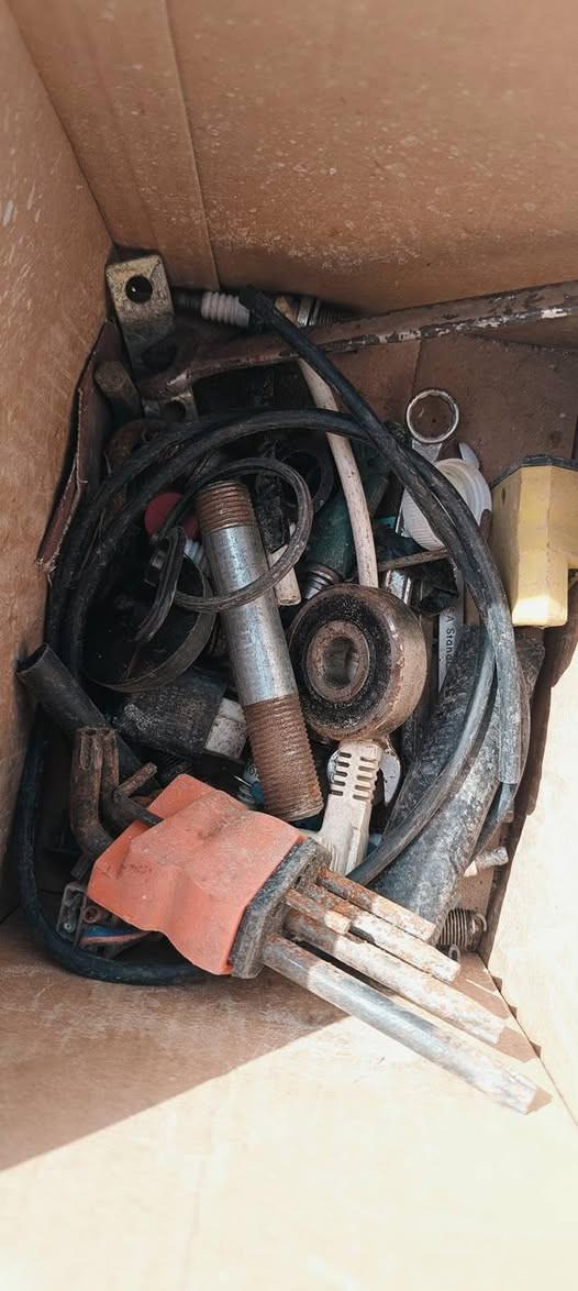 غراض كورلا بيكاجو. مستعمله
الي يفيدنه بسعر مناسب مكان النجف


**إذا كنت صاحب هذا الإعلان وتريد حذفه لأي سبب، رجاءا أرسل رسالة إلى الدعم الفني**