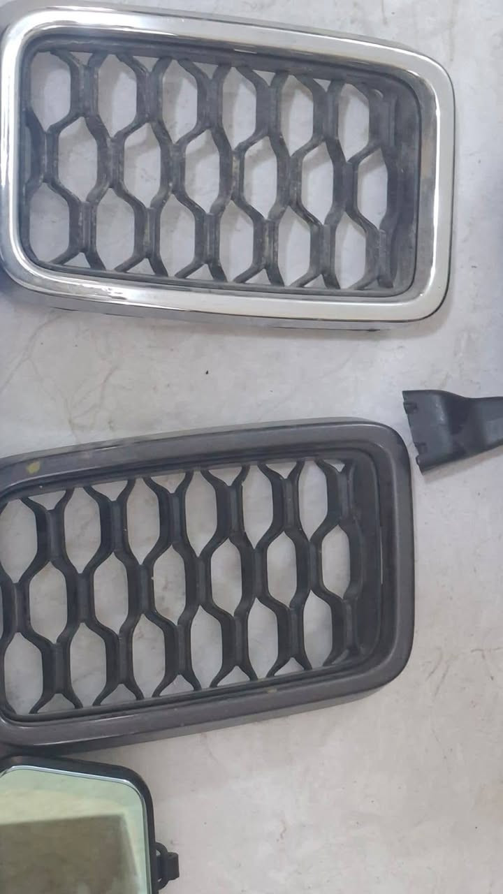 لسلام عليكم يوجد لدينا جميع الكاعيات النترا فورتي سيراتو جيب صول كورلا توسان سبورتج  رينو ويوجد شباج جيب ويوجد مسجلات كورلا لاستفسار خاص او *********** ويوجد لدينا مرايات داخليه ام الكامره وبدون كامره ويوجد كبات جيب ويوجد كفر مرايا جيب ومسجل هونداي وبأسعار جدا مناسبه
