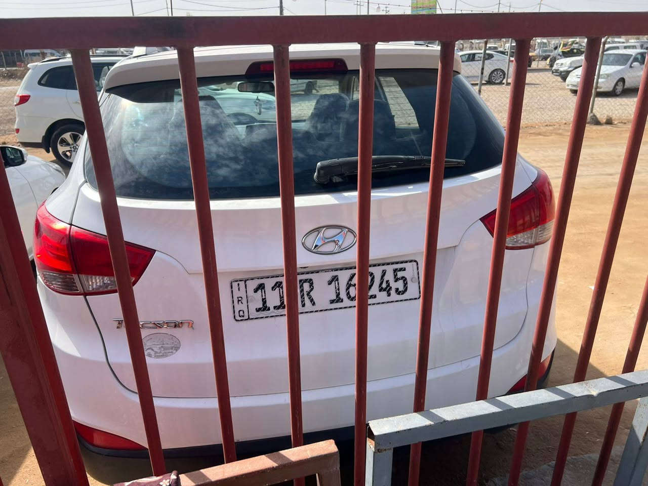 توسان ١٥ مكفوله
: من التبديل والصبغ
 مكينه وحديده وكير
 جدد
: رقم: بغداد نكليزي رقم الموبايل *********** مكان السياره كربلاء
