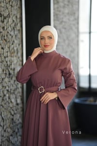 ملابس • توصيل مجاني