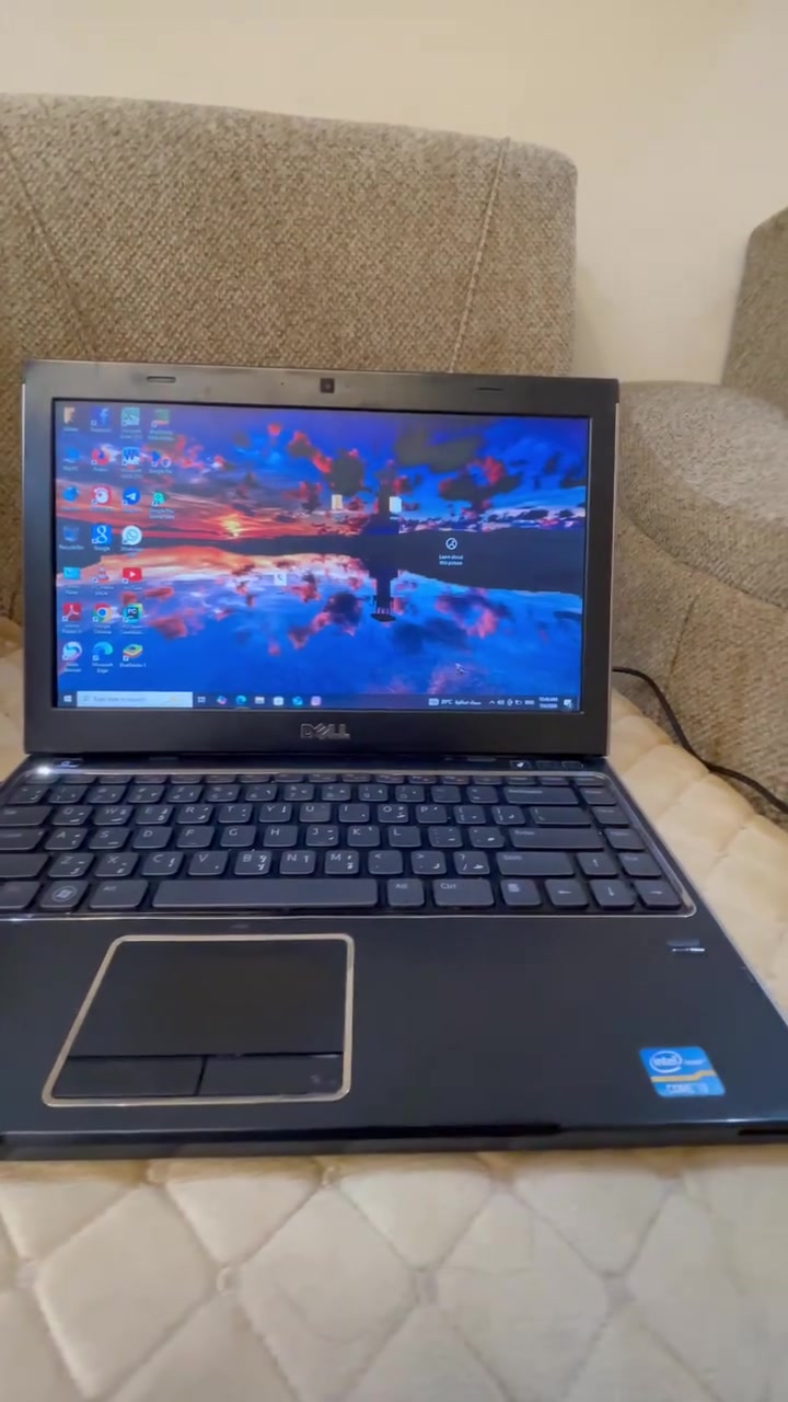 Dell Vostro V131
Core i3-2350M
RAM 4GB 
HDD 500GB
Windows 10 Pro 
شاحنة موجودة وياه  سعر 120 وبي مجال قليل حقك جية
مكاني البصرة-القبلة (***********)
