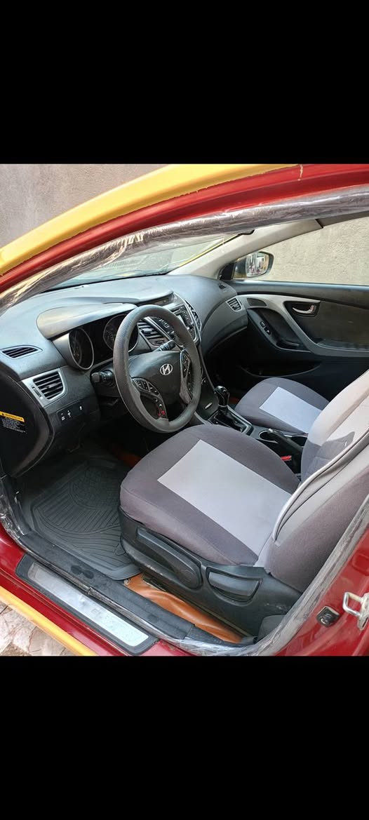 سلام عليكم النترا موديل 2016 حادثه جاملغ وبنيد بدون دواخل مكينه دوش مامفتوحاه جاهز من مكينة وكير وحداديه وتبريد وتخم تاير رقم بغداد انكليزي العنوان حله السعر 107 وبيه مجال ***********
