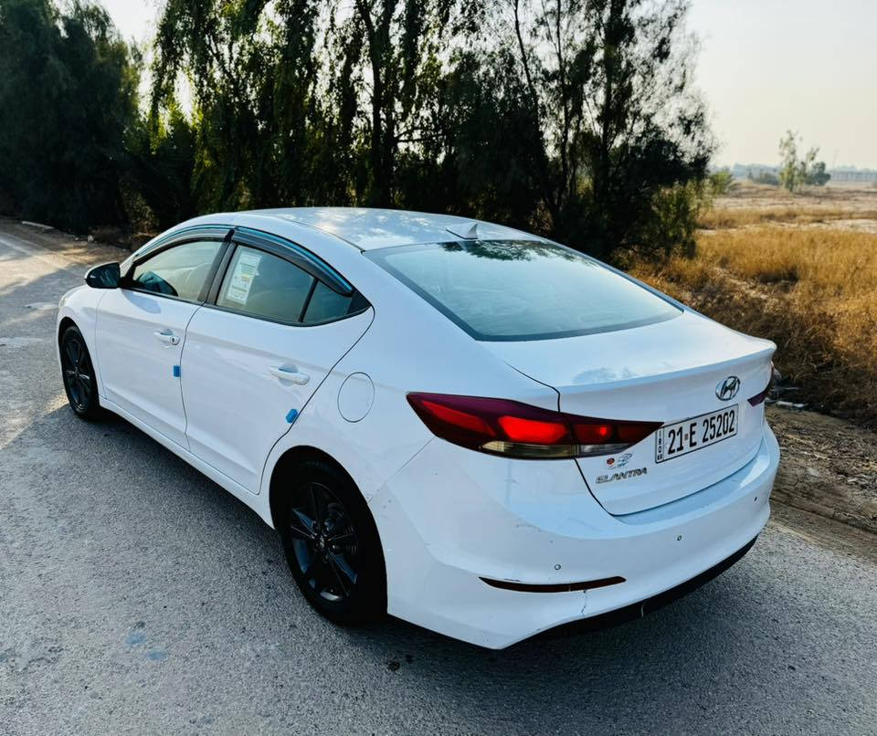 ياالله السلام وعليكم هونداي النترة البييع موديل 2017  حادثها جاملق وبنيد فقط بدون دواخل    وبيها تكشير بسيط والباقي كفالة عامة  ماشيه107km ( كير ،،،،، مكينة2000دوش ……. تبريد ،،،،،،،، تخم تاير ….. تخم ويل ……. حدادية امامية وخلفية ،،،،،،،، كهربائيات ،،،،،،، ) كلة مكفول وشرط الفحص السيارة جاهزة ماناقصها برغي  ( بسمي  تحويل مباشر هزة + رقم + سنوية + فحص  الغاية 2030 )  غرفتها على وضع الشركة  السعر 115 وبيها مجال بسيط 
العنوان بغداد جسر ديالى الجديد بالكرغولية***********
