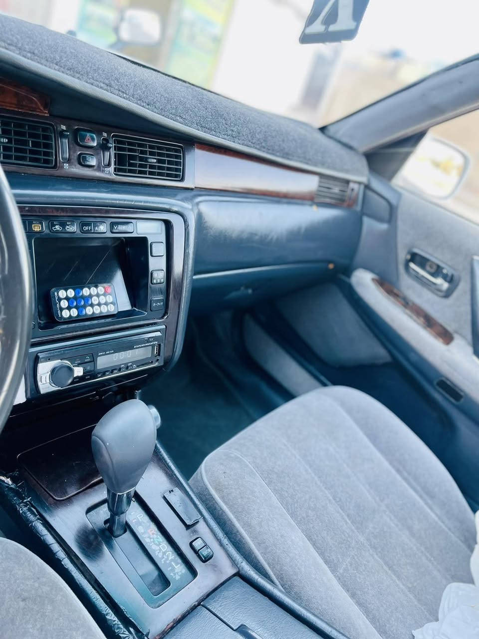 ***********
سلامی خودالە هاوڕیانی کروپ.

چی سە یارە یە م هیناوە.لە وکاتە وە ی دە

 رچوەتائیستاوە ک خویی ماوە

مکینە vvt.دیلکو.هە رە مرغوبە کە ی

ساغ .لوک.

تایە وویل لوک

گە رمی وساردیی ئیش دە کات

بریکی ئیش دە کات

هە موکارە بایی گیانی ئیش دە کات.

کونتروڵ ئیش دە کات کۆدیشی هەیە

شوێن سلێمانی 

نرخی 39گەڵا 

تکایە نامەمەنێرە گەر مووشتەریت تەلەفۆنکە
