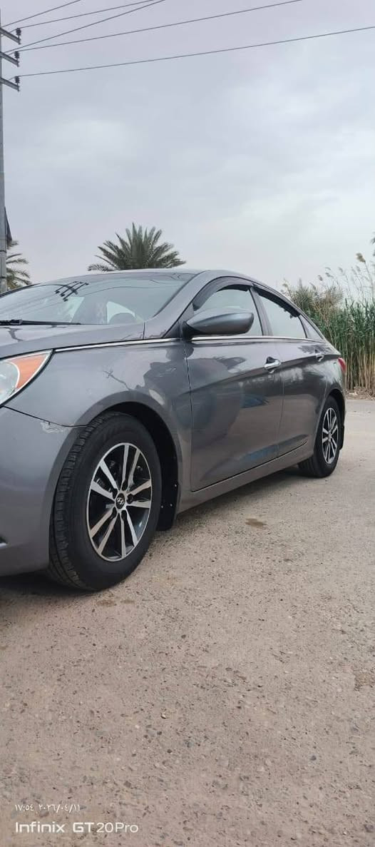 السلام عليكم سوناتا 2012 وارد امريكي محرك 2400 فول مواصفات بصمه ماعدى الفتحه محرك رياضي دبل صالنصه كشن كهربائي لايت زنون اصلي شفتات استيرن تحكم استيرن نظام تثبيت قيادة السياره ماشيه 165 السعر المطلوب 115 وبيها مجال *********** ألمكان بغداد الدولي غرب جسر الثاني
